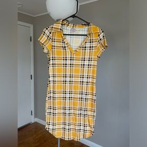 ⭐️EUC⭐️ COLLARED DRESS